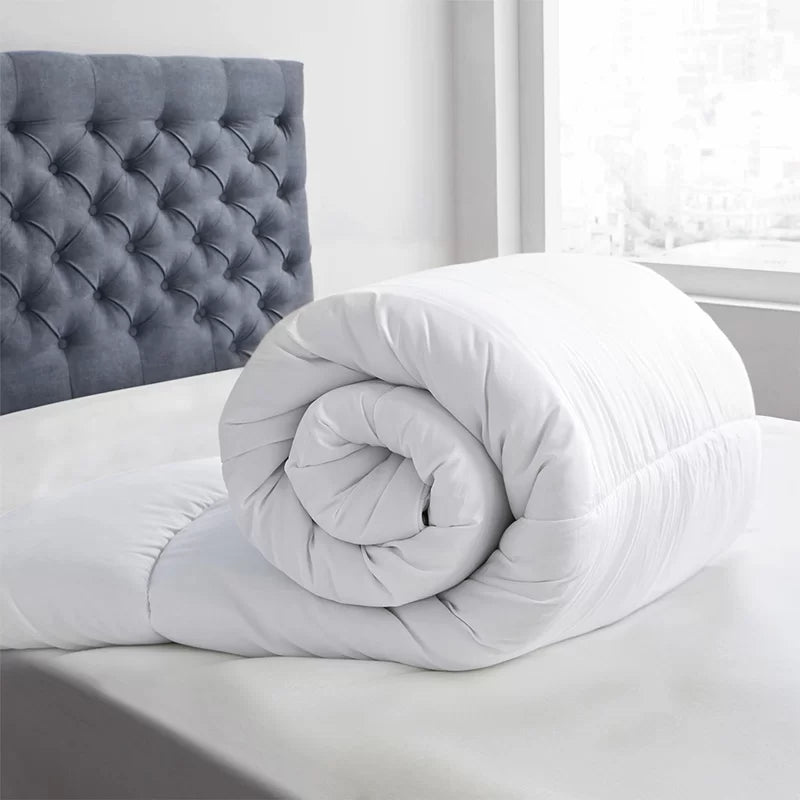 Anti Allergy All Year around Hollowfiber 10.5 Tog Winter Duvet